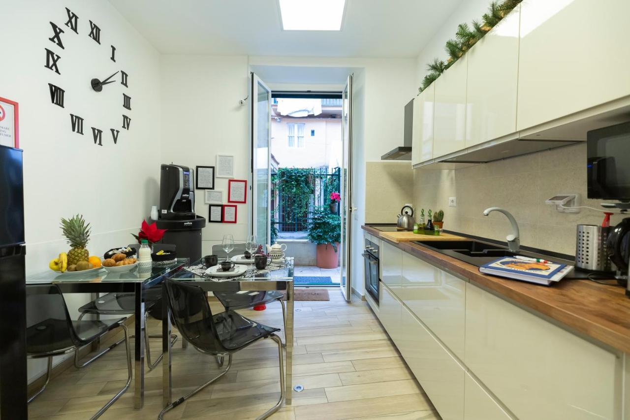 Flatinrome Trastevere Deluxe Rooms - Green Patio Exterior photo